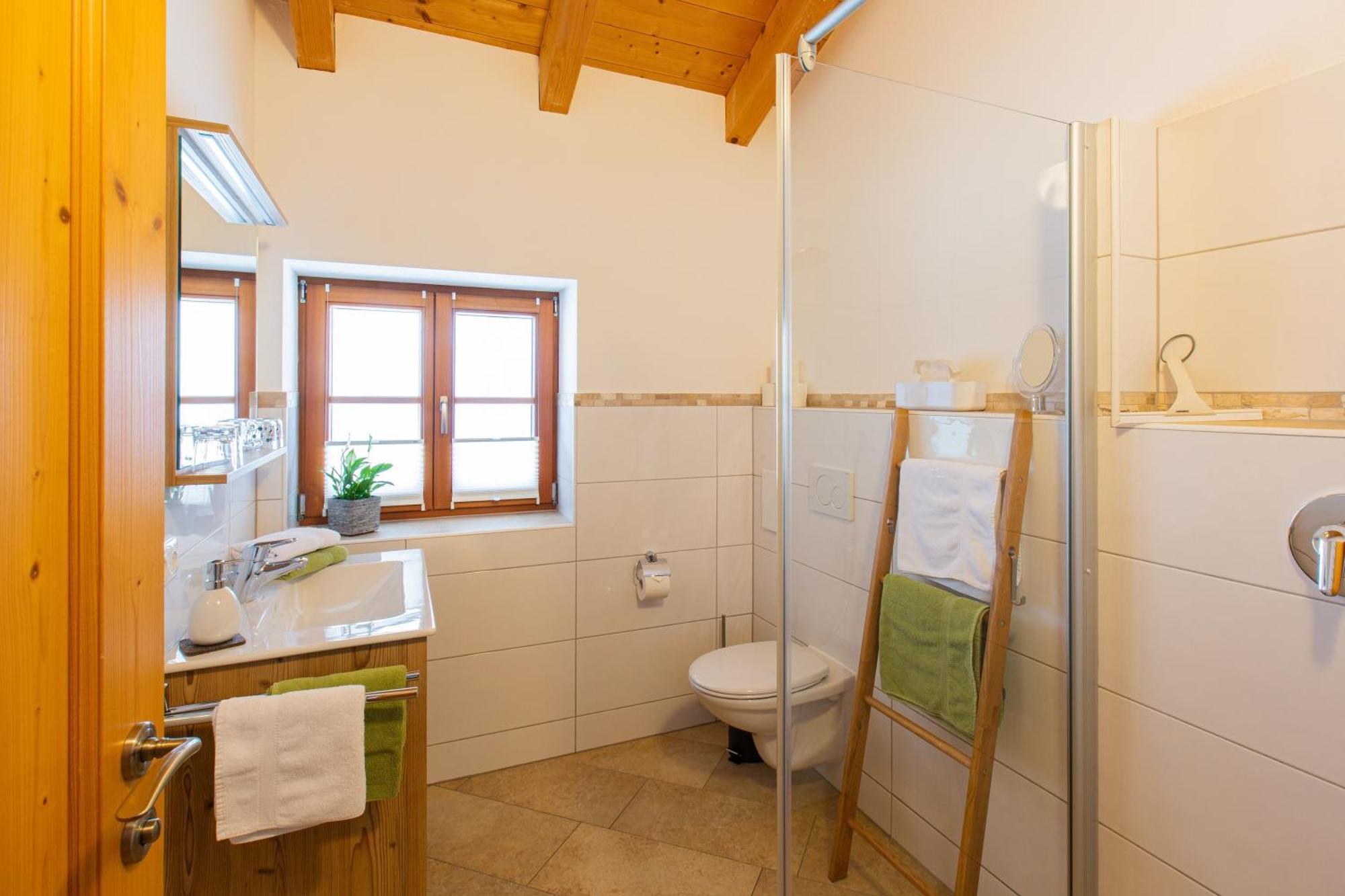 Villa Schleipfnerhof Urlaub Auf Dem Bauernhof à Bernau am Chiemsee Extérieur photo